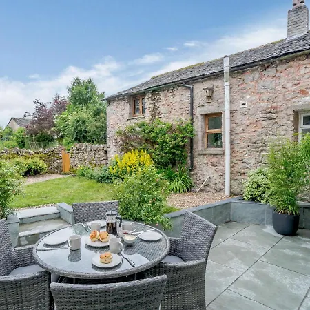 Holiday home 2 Bed In Eden Valley 83608