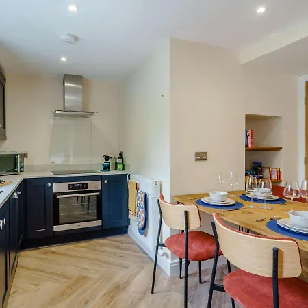 2 Bed In Eden Valley 83608 Holiday home